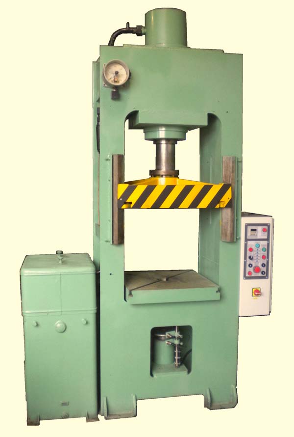 Д2430Б Фото гідравлічного пресса рамного